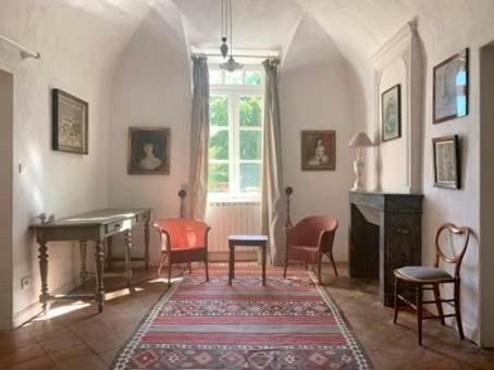 Chateau Meilhen Les Mages Bagian luar foto